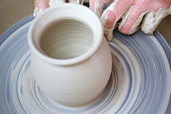 pottery_wheel_800x532.jpg
